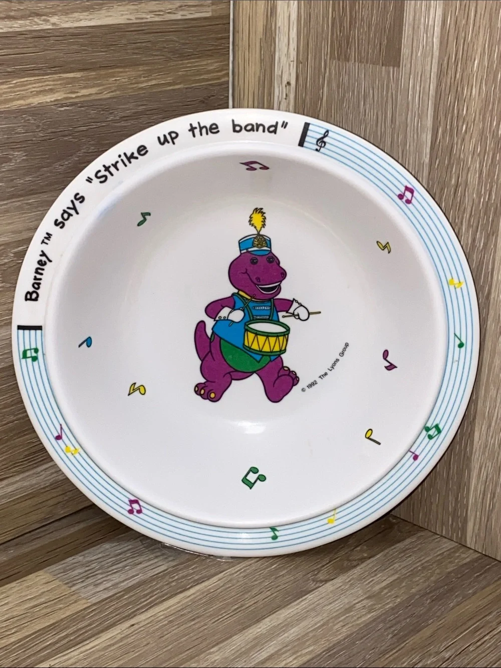 Barney the Purple dinosaur 90s vintage nostalgia - Childrens Dining bowl
